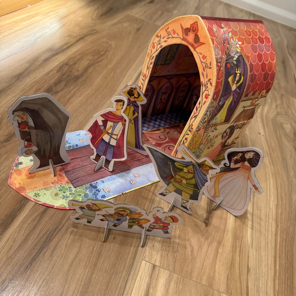 Fairy Tale Castle Puzzle Play Set- Sleeping Beauty - Picture 2 of 5